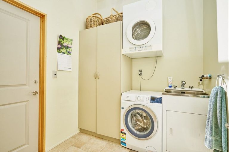 Photo of property in 37 Cotter Avenue, Arrowtown, 9302