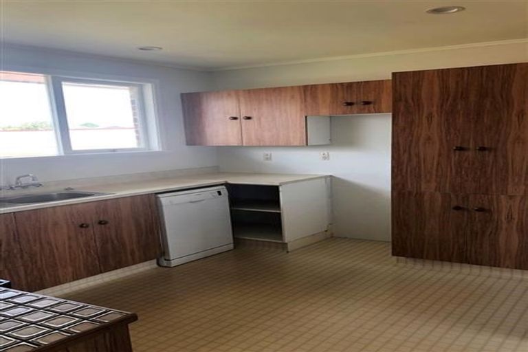 Photo of property in 7 Cedar Street, Maungaraki, Lower Hutt, 5010