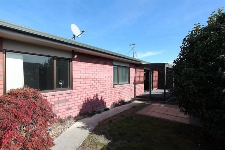 Photo of property in 26 Kirsten Place, Parklands, Christchurch, 8083