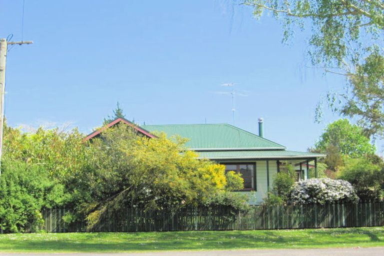 Photo of property in 34 Muir Street, Te Hapara, Gisborne, 4010