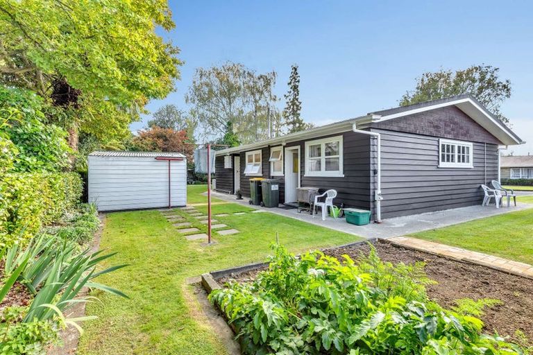 Photo of property in 1 Nansen Place, Levin, 5510