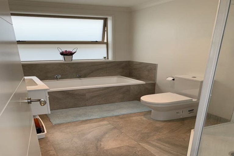 Photo of property in 32 Tawhiti Road, Pukekohe, 2120