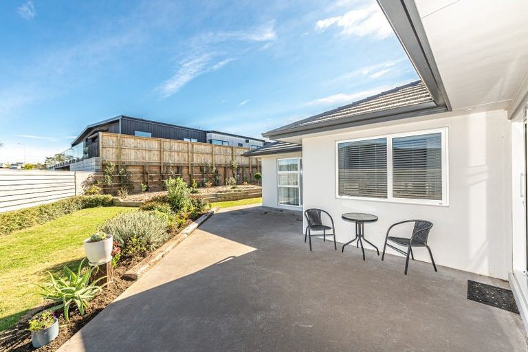 Photo of property in 34 Tirimoana Place, Otamatea, Whanganui, 4501