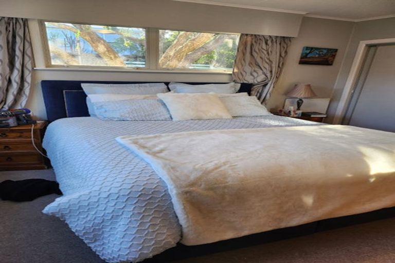 Photo of property in 5 Sunshine Crescent, Kelson, Lower Hutt, 5010