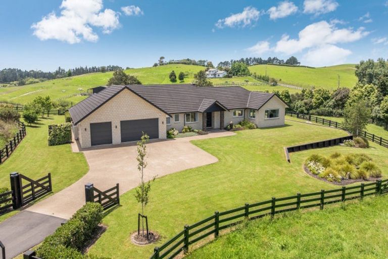 Photo of property in 280 Hunter Road, Patumahoe, Pukekohe, 2679