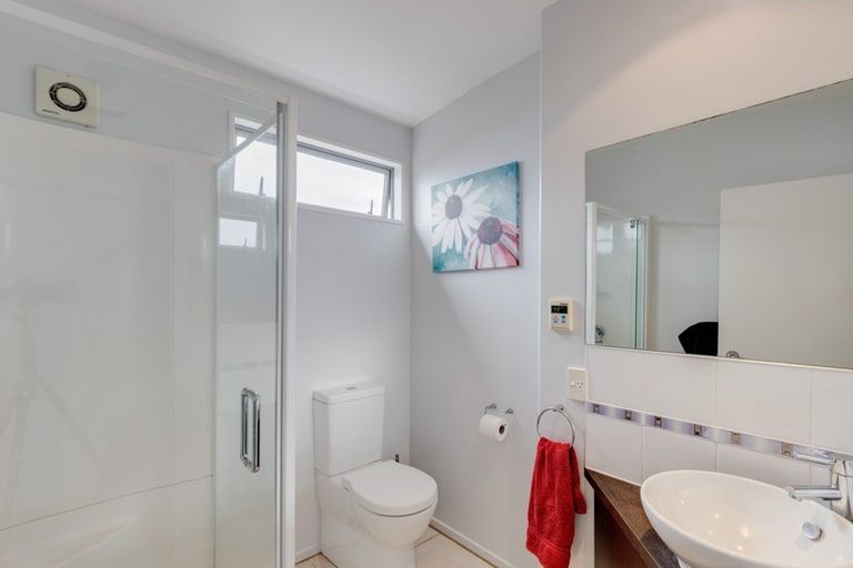 Photo of property in 378 Marine Parade, South New Brighton, Christchurch, 8062