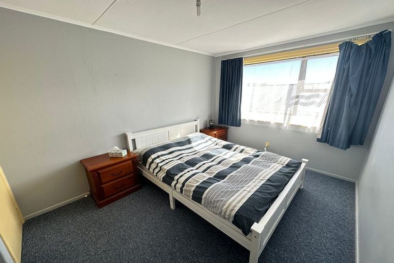 Photo of property in 56 Westmeath Street, Waitangirua, Porirua, 5024