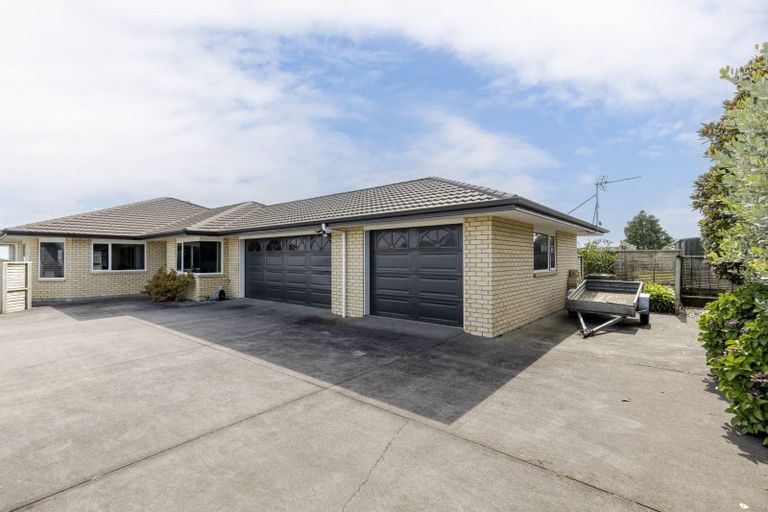 Photo of property in 38 Karamea Street, Whalers Gate, New Plymouth, 4310