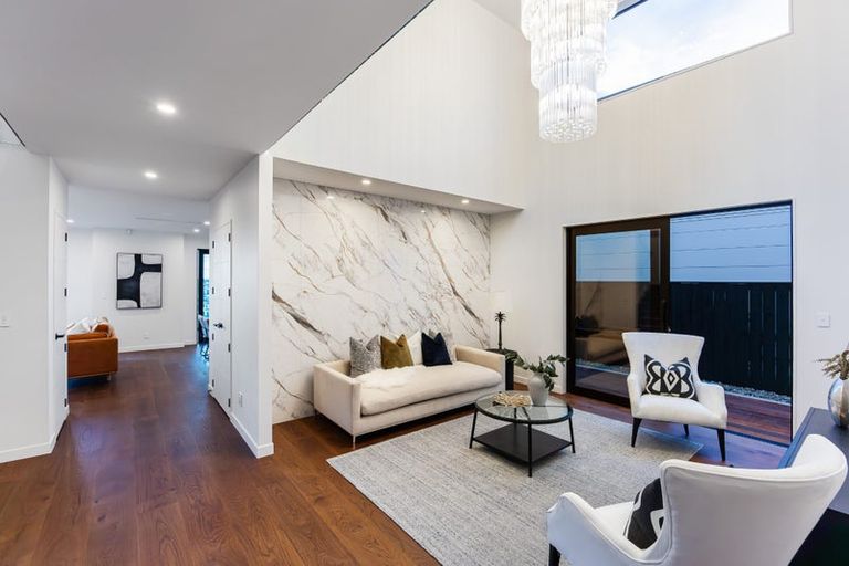 Photo of property in 218 Vaughans Road, Long Bay, Auckland, 0792