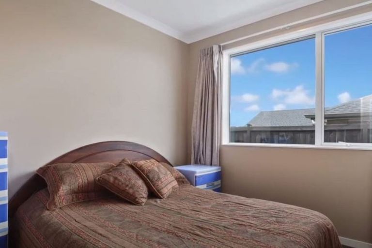 Photo of property in 95 Parkhaven Drive, Rosehill, Papakura, 2113