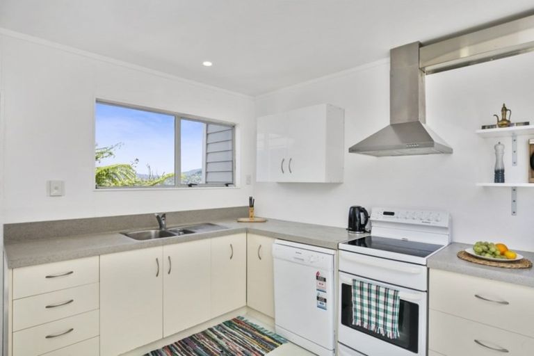 Photo of property in 2/38 Kandy Crescent, Ngaio, Wellington, 6035