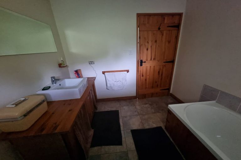 Photo of property in 42 Leeston Lake Road, Leeston, 7632