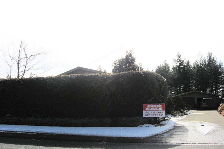 Photo of property in 16 Tekapo Drive, Twizel, 7901