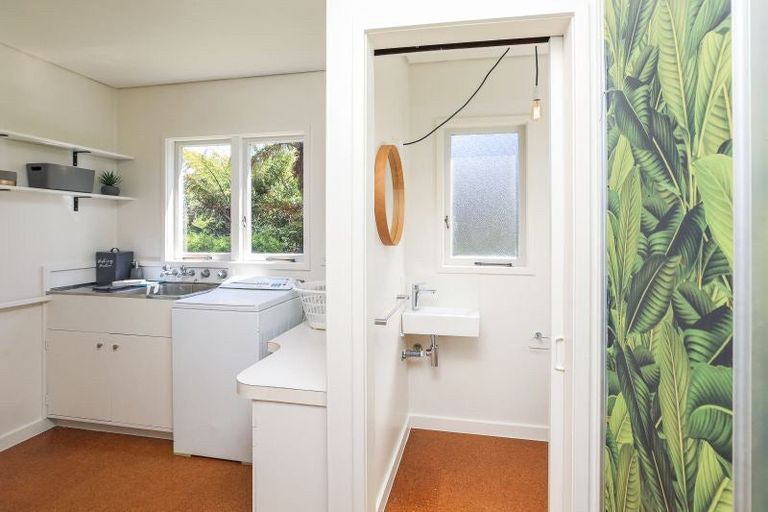 Photo of property in 53 Hooker Avenue, Chedworth, Hamilton, 3210