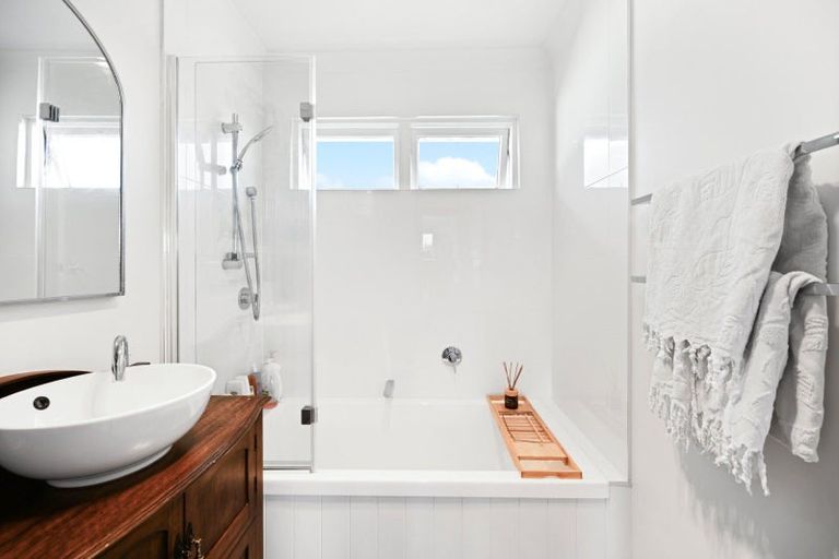 Photo of property in 36 Alderson Road, Fairview Downs, Hamilton, 3214