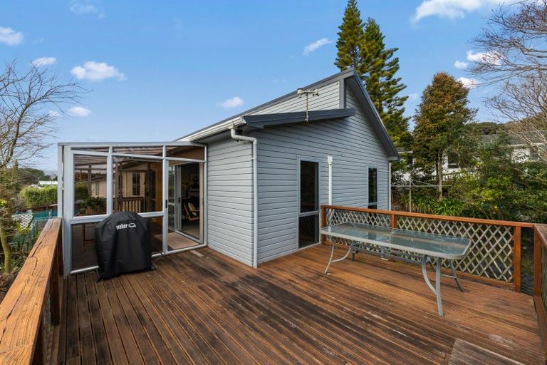 Photo of property in 8 Hicks Close, Whitby, Porirua, 5024