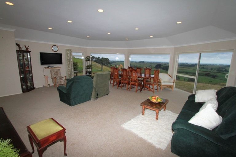 Photo of property in 113 Stockman Road, Tikorangi, Waitara, 4383