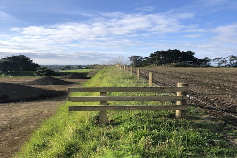 Photo of property in 133 Smart Road, Glen Avon, New Plymouth, 4372