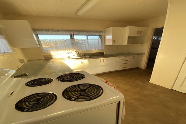 Photo of property in 19 King Street, Hikurangi, 0114