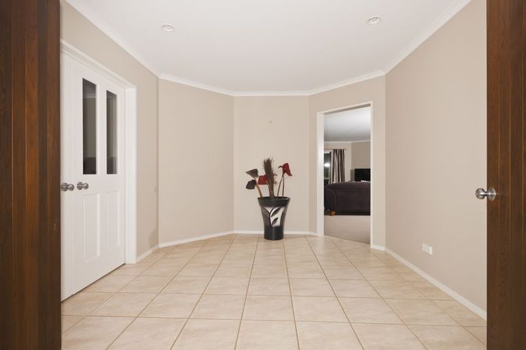 Photo of property in 8 Cairn Way, Te Kamo, Kamo, 0185