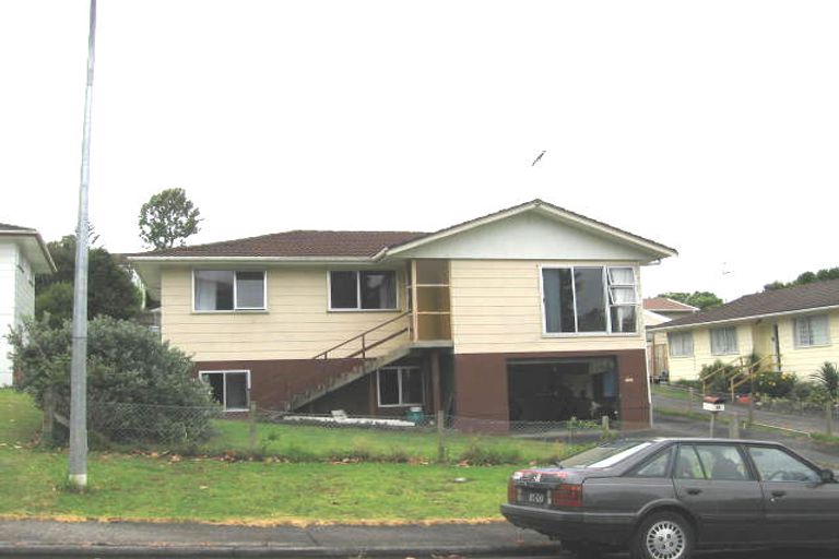 Photo of property in 21 Regency Place, Sunnynook, Auckland, 0632