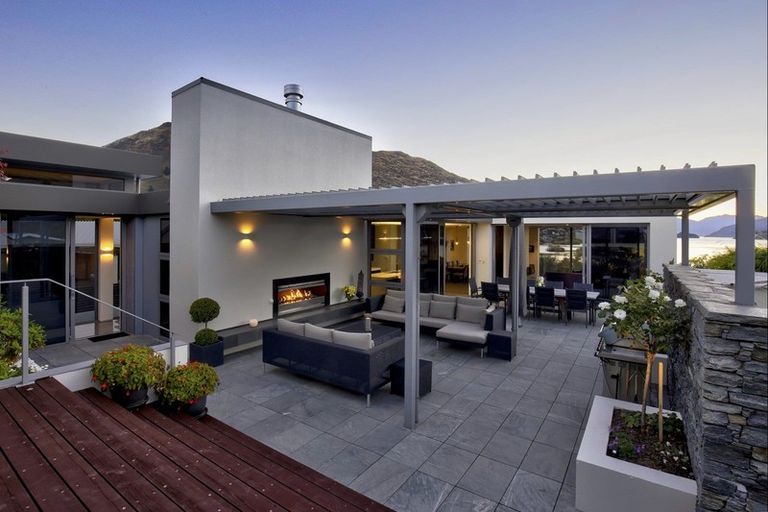 Photo of property in 48 Lake Avenue, Frankton, Queenstown, 9300