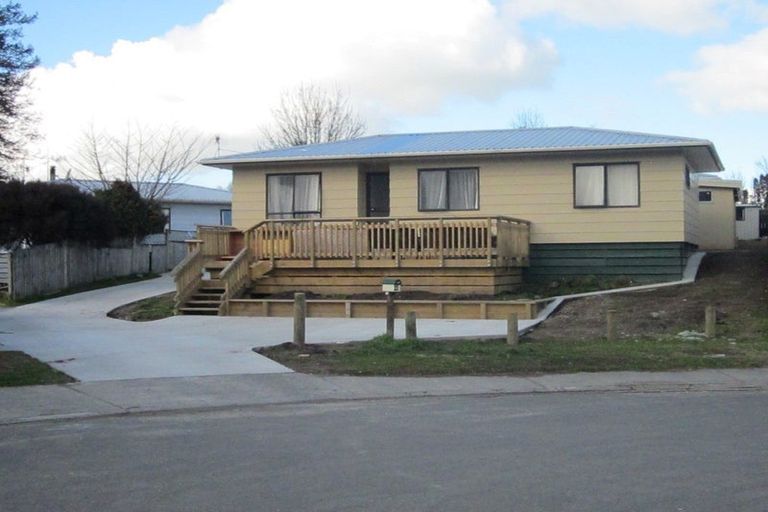Photo of property in 21 Grayson Avenue, Mangakakahi, Rotorua, 3015