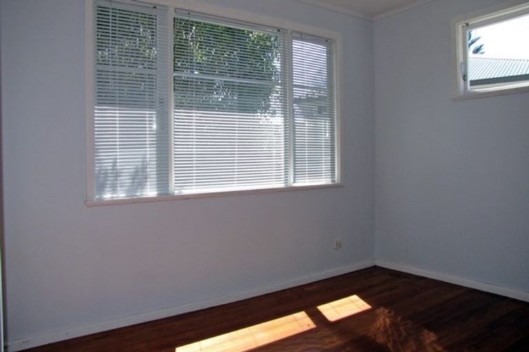 Photo of property in 30 Bright Crescent, Maraenui, Napier, 4110