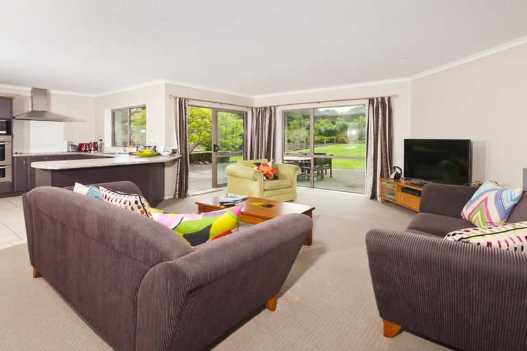 Photo of property in 8 Cairn Way, Te Kamo, Kamo, 0185