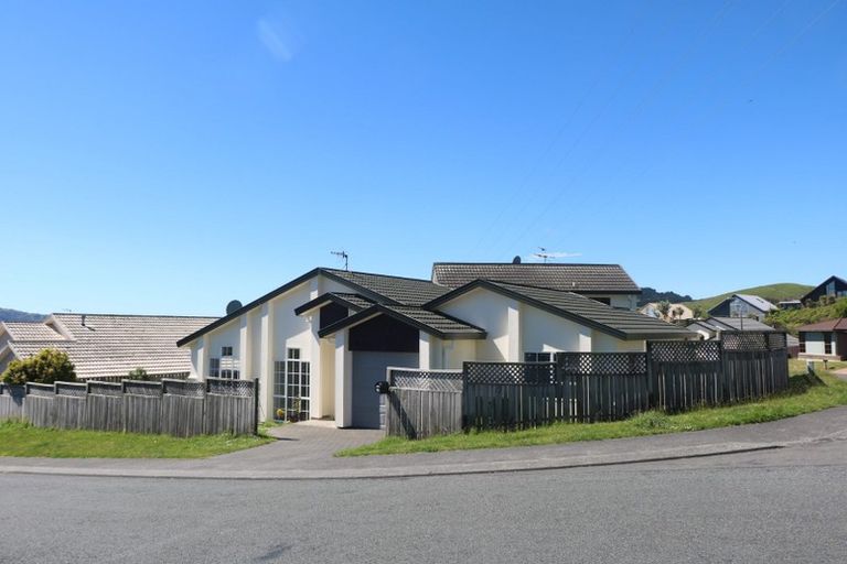 Photo of property in 20 Kentwood Drive, Woodridge, Wellington, 6037