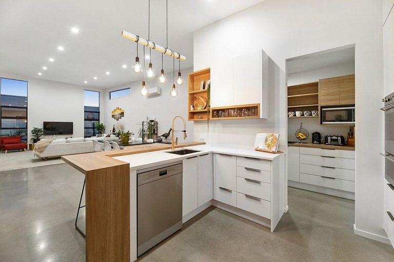 Photo of property in 19 Litsea Way, Papamoa Beach, Papamoa, 3118