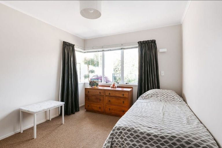 Photo of property in 125 Welcome Bay Road, Welcome Bay, Tauranga, 3112