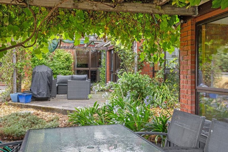 Photo of property in 12 Glenbrae Place, Loburn, Rangiora, 7472