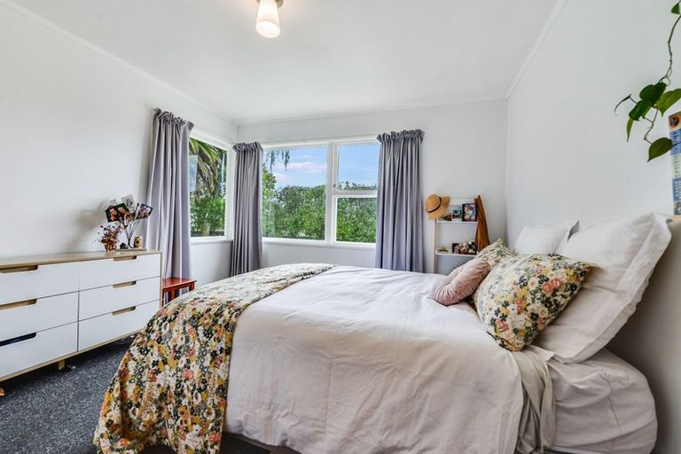 Photo of property in 70 Livingstone Avenue, Nawton, Hamilton, 3200