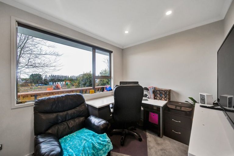 Photo of property in 232/1a Carrington Street, Vogeltown, New Plymouth, 4310