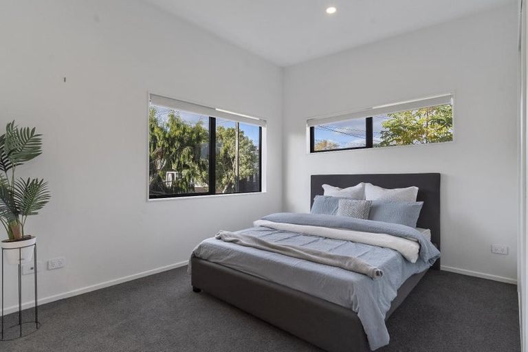 Photo of property in 4e Wattle Road, Sunnyvale, Auckland, 0612