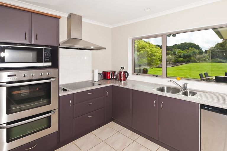 Photo of property in 8 Cairn Way, Te Kamo, Kamo, 0185