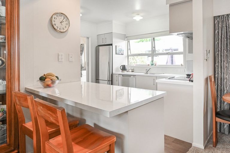Photo of property in 1/90 Napier Road, Havelock North, 4130