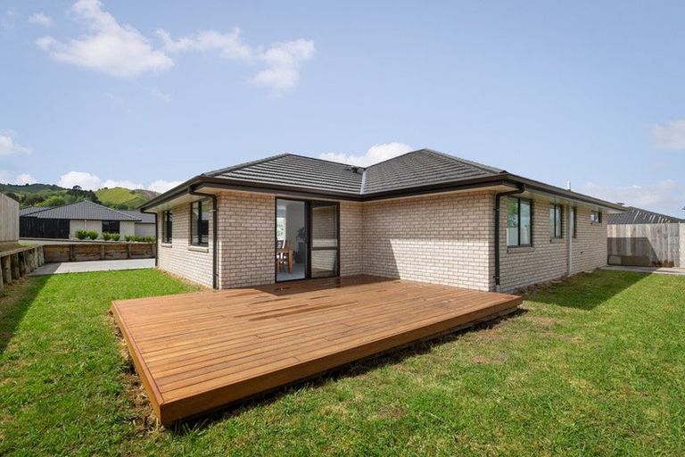 Photo of property in 11 Oranmore Crescent, Paeroa, 3600