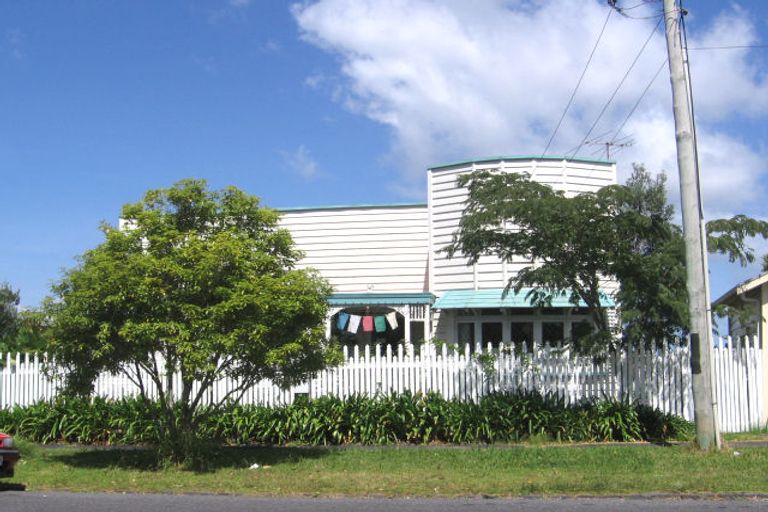 Photo of property in 1/30 Western Springs Road, Morningside, Auckland, 1022
