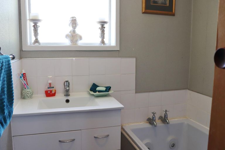 Photo of property in 19 Gavin Place, Huntly, 3700