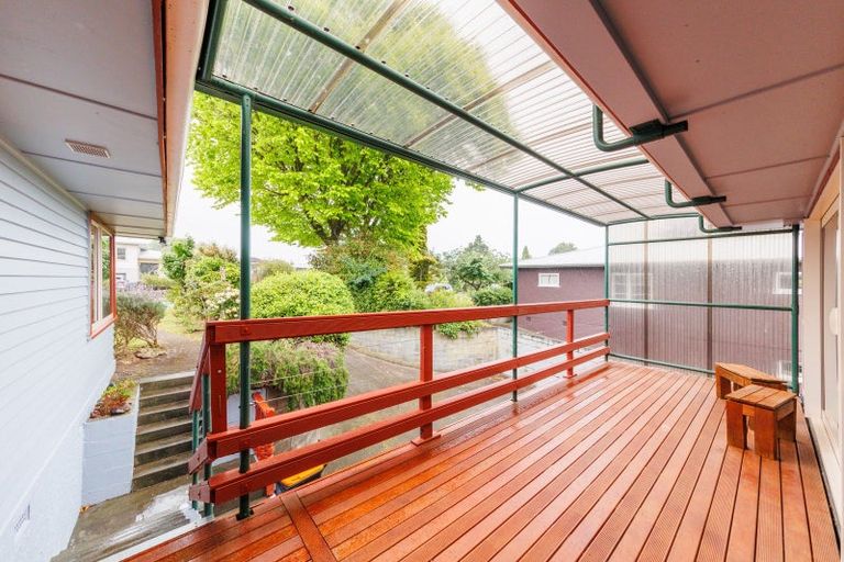 Photo of property in 39 Lincoln Terrace, Hokowhitu, Palmerston North, 4410
