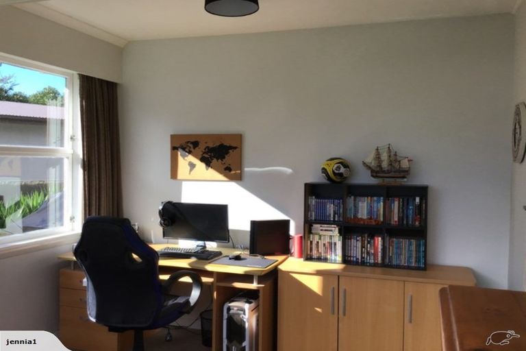 Photo of property in 15b Peakes Road, Saint Johns Hill, Whanganui, 4501