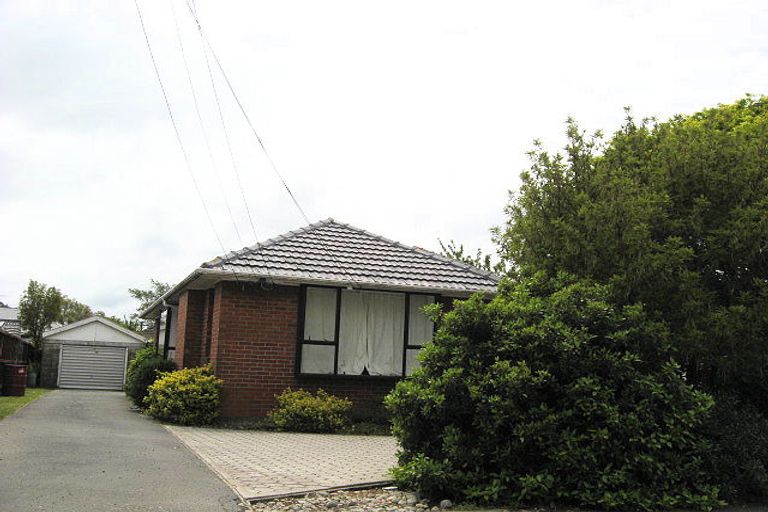 Photo of property in 417 Ilam Road, Bryndwr, Christchurch, 8053