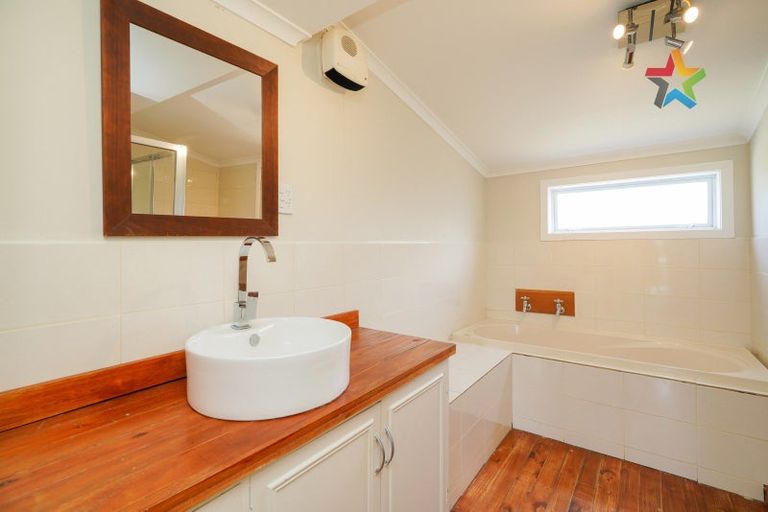 Photo of property in 102 Ryal Bush Wallacetown Road, Ryal Bush, Invercargill, 9876