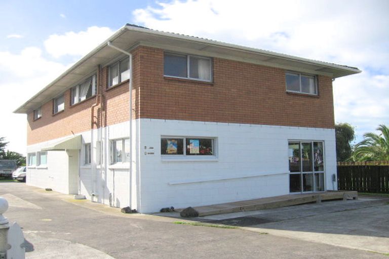 Photo of property in 94 Pakuranga Road, Pakuranga, Auckland, 2010