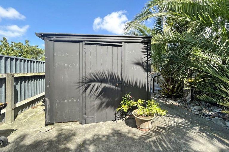 Photo of property in 2a Hendon Place, West End, Palmerston North, 4412