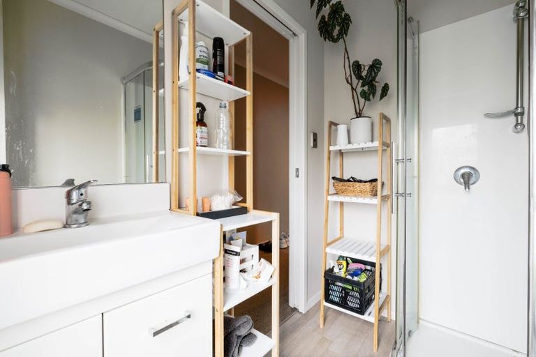 Photo of property in 2/181 Knighton Road, Hillcrest, Hamilton, 3216