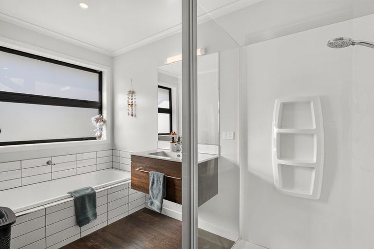 Photo of property in 60 Katania Heights, Brightwater, 7022