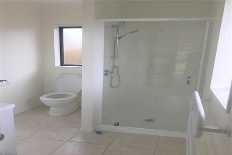 Photo of property in 18 Donegal Park Drive, Flat Bush, Auckland, 2019